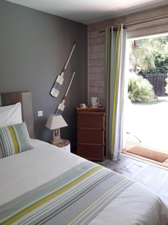 Les Rives Du Bassin Bed & Breakfast Le Teich Dış mekan fotoğraf